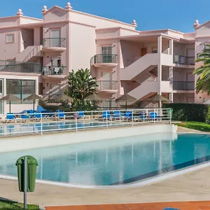 Casas-st 215, 3 Bedrooms,wi Fi, Air Con,shared Pool , Luz Portugal